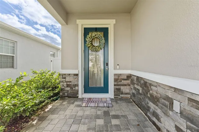 $3,295 | 14031 Crimson Avenue, Bradenton, FL 34211