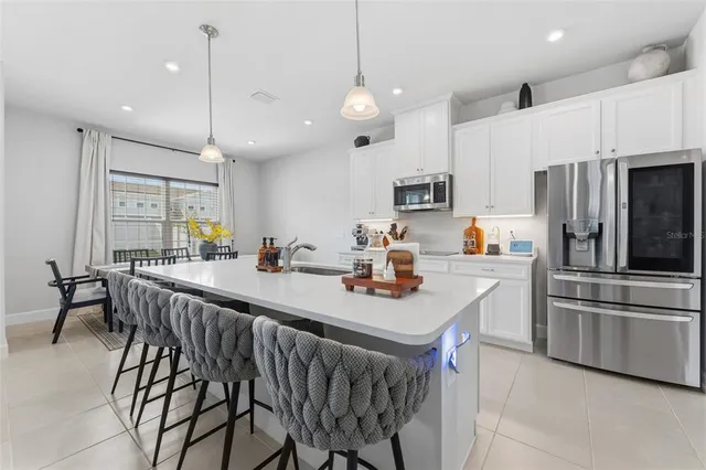 $3,295 | 14031 Crimson Avenue, Bradenton, FL 34211