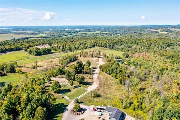 $195,000 | 15 Ellsworth Drive, Swanton, VT 05488