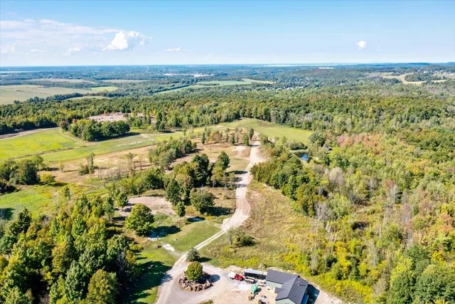 $195,000 | 15 Ellsworth Drive, Swanton, VT 05488