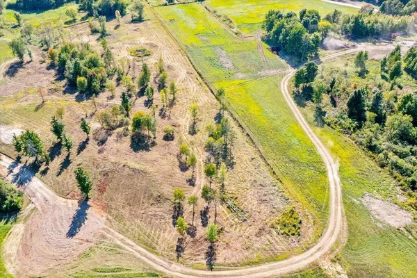 $195,000 | 15 Ellsworth Drive, Swanton, VT 05488