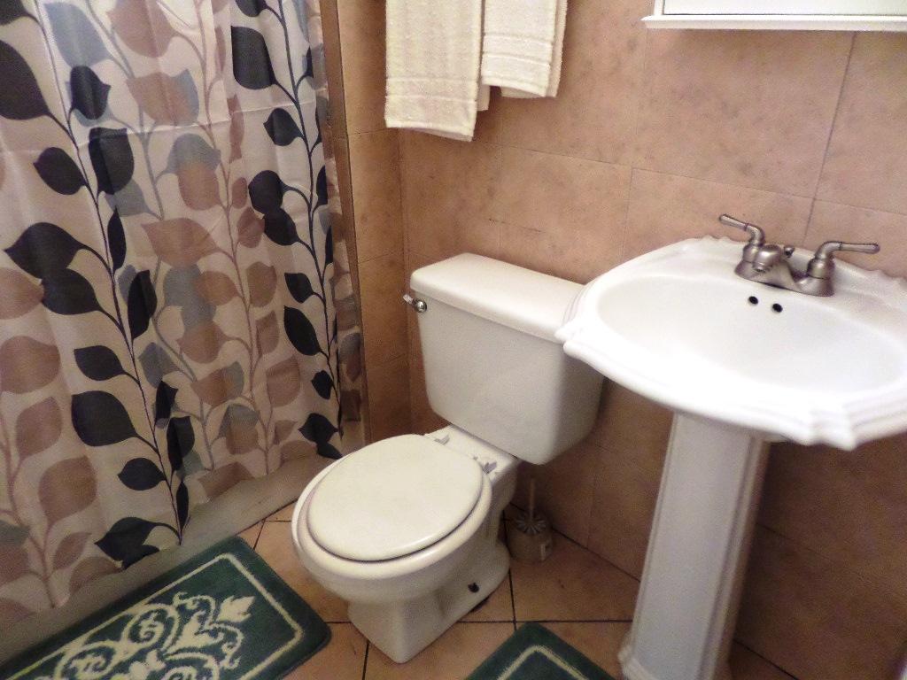 106 Peach Road Oak Ridge, TN 37830 - Photo 15 of 21 bath
