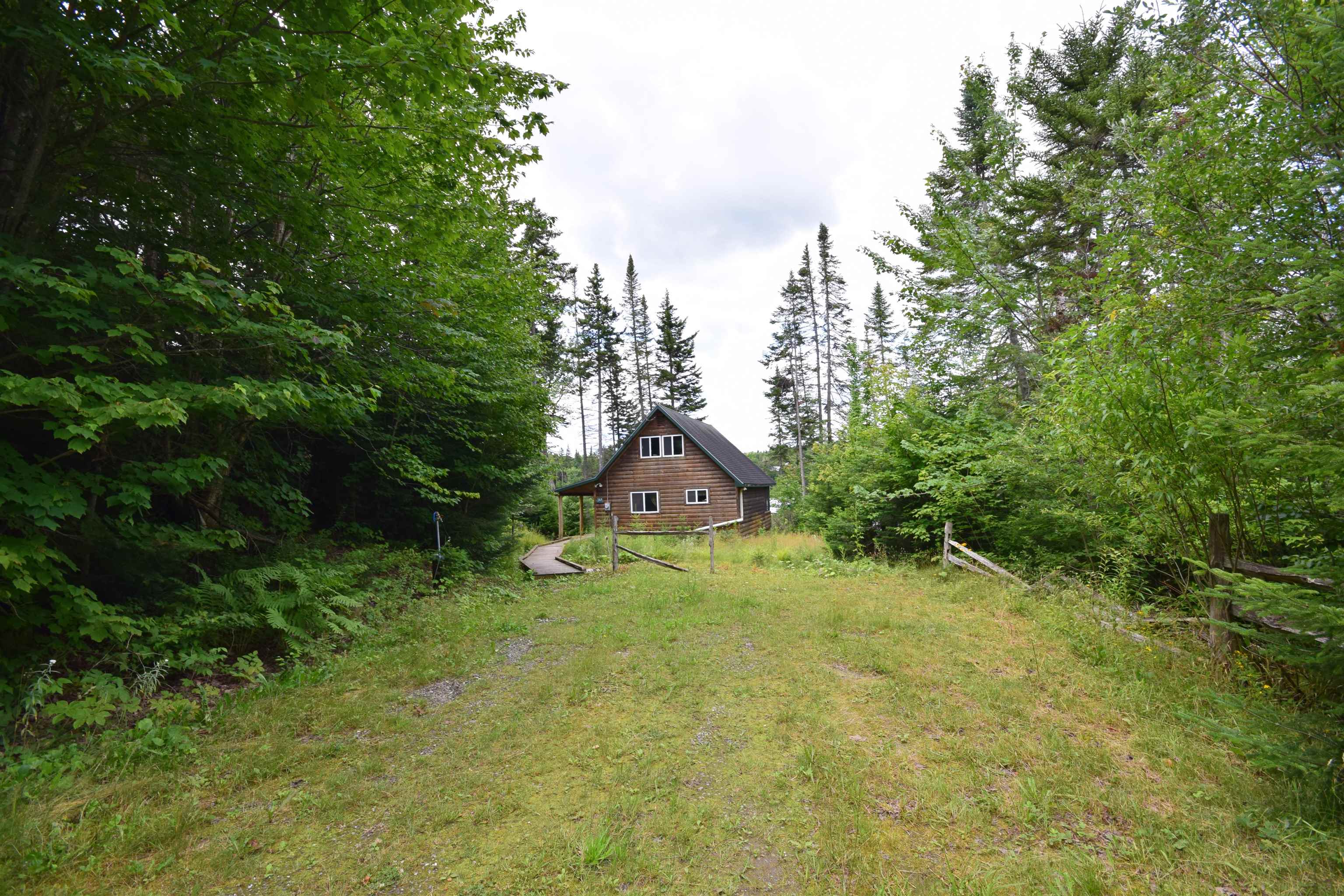 365-369 Round Pond Road Pittsburg, NH 03592 - Photo 20 of 38 Gallery Image 20