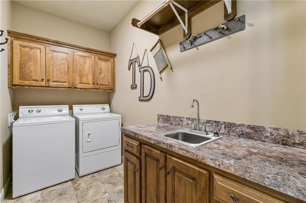 17218 West 197th Place Spring Hill, KS 66083 - Photo 28 of 40