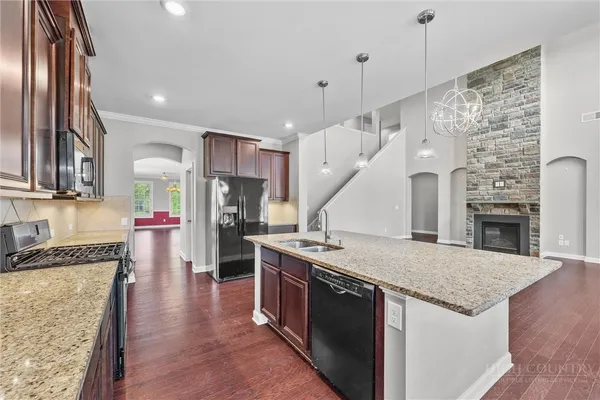 $999,000 | 213 Candella Drive, Matthews, NC 28104