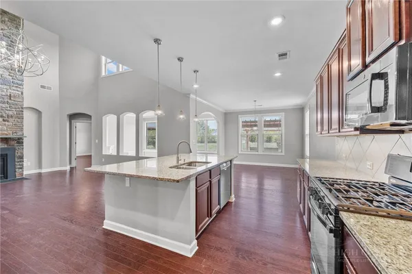$999,000 | 213 Candella Drive, Matthews, NC 28104