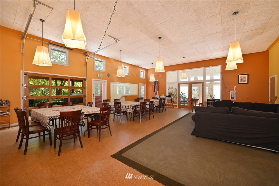 6000 17th Avenue Southwest, Unit D7 Seattle, WA 98106 - Photo 18 of 22