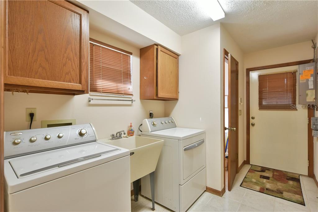 15449 Southeast 105th Terrace Road Summerfield, FL 34491 - Photo 22 of 29 Gallery Image 22