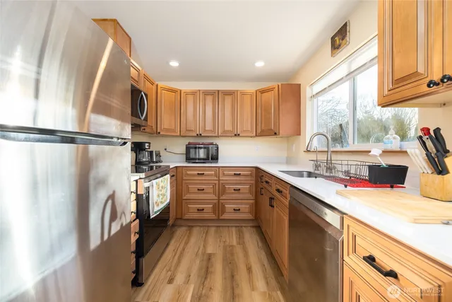 $624,999 | 2012 East Belair Drive, Mount Vernon, WA 98273