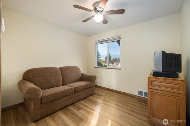 $624,999 | 2012 East Belair Drive, Mount Vernon, WA 98273