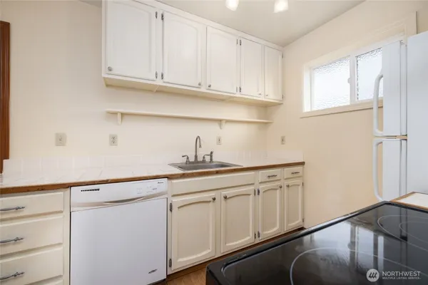 $585,000 | 2012 East Belair Drive, Mount Vernon, WA 98273