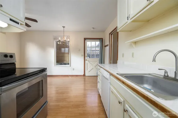 $585,000 | 2012 East Belair Drive, Mount Vernon, WA 98273