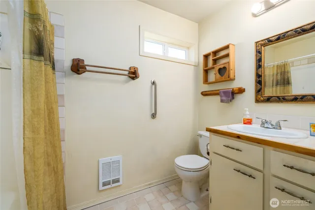 $624,999 | 2012 East Belair Drive, Mount Vernon, WA 98273