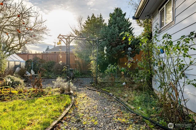 $624,999 | 2012 East Belair Drive, Mount Vernon, WA 98273