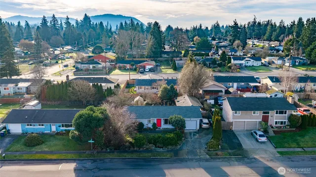 $624,999 | 2012 East Belair Drive, Mount Vernon, WA 98273