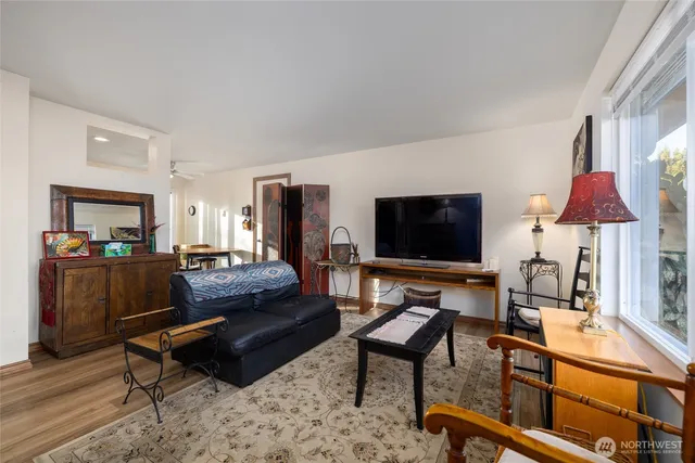 $624,999 | 2012 East Belair Drive, Mount Vernon, WA 98273