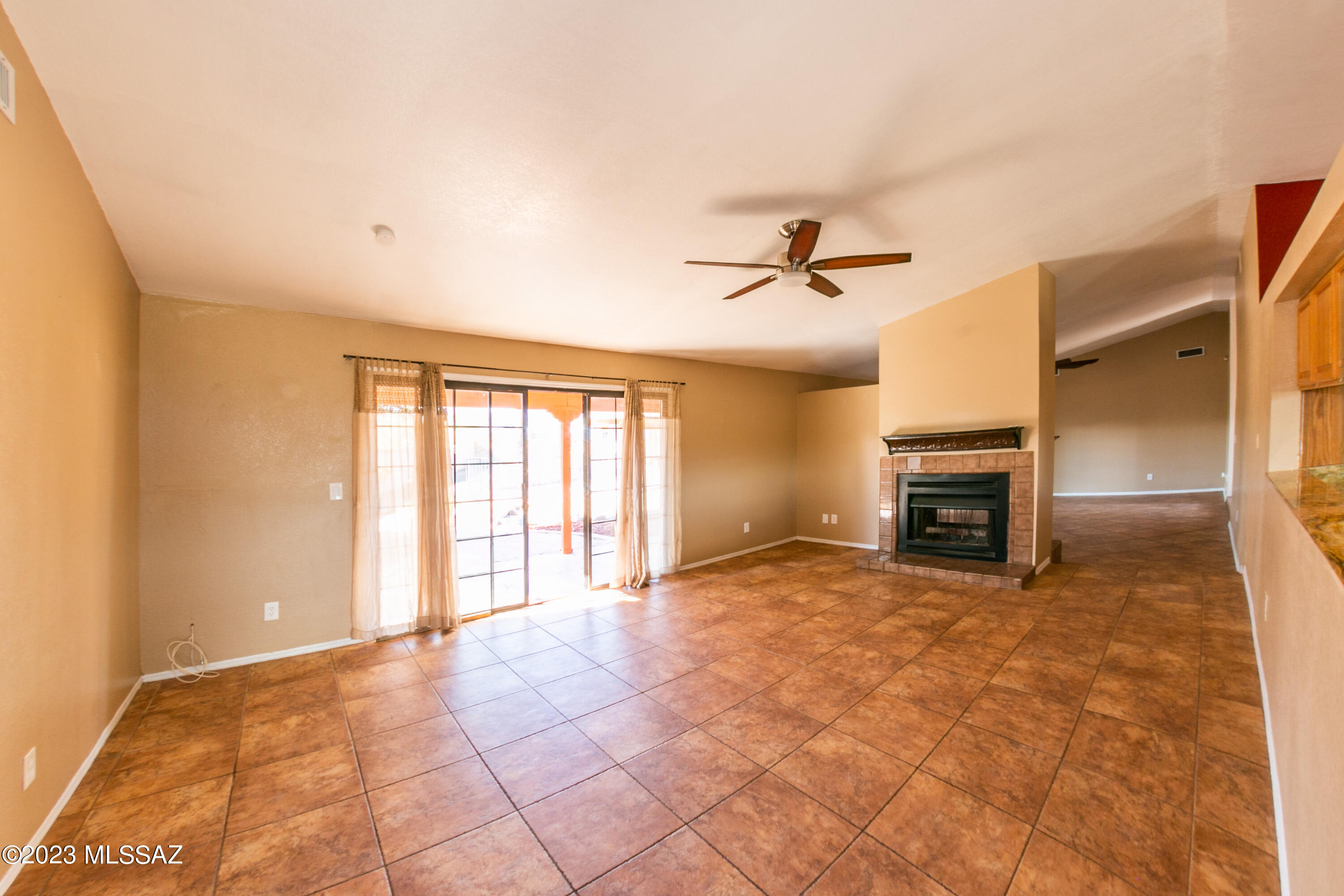 2761 North Tomas Road Tucson, AZ 85745 - Photo 12 of 30 Gallery Image 12