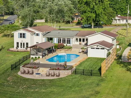 $2,799,000 | 192 Cherokee Road, Hendersonville, TN 37075