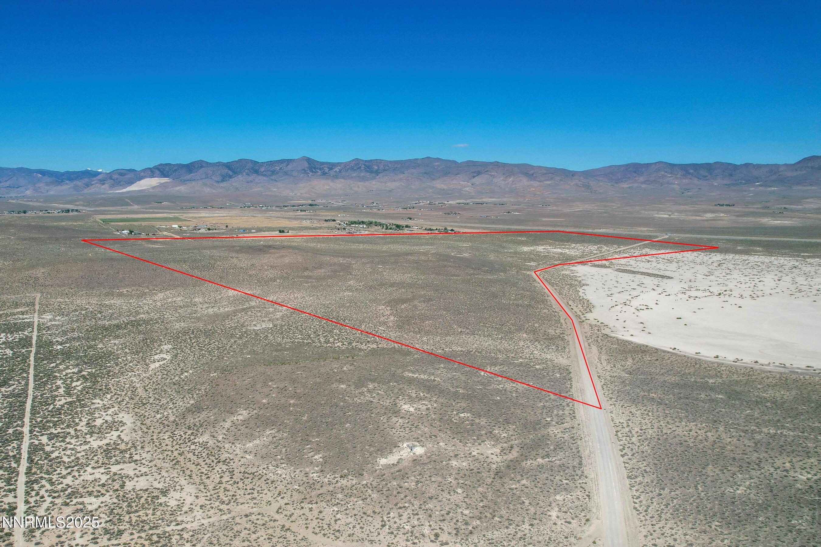 7975 Break-A-Heart Road Silver Springs, NV 89429 - Photo 12 of 19 SE_Corner w Lines BAH NV