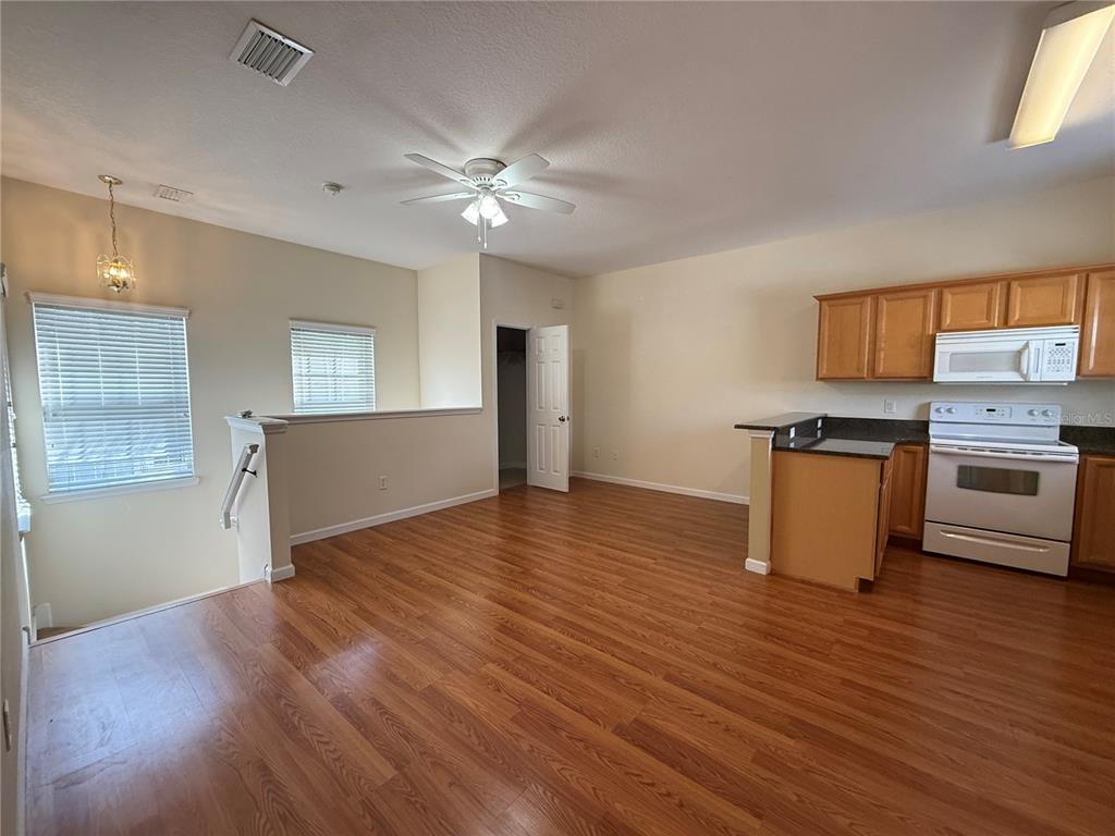 823 Oak Shadows Road, Unit B Celebration, FL 34747 - Photo 4 of 12