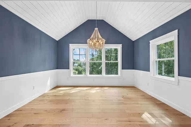 $1,695,000 | 11 Harbor Drive, Kennebunkport, ME 04046