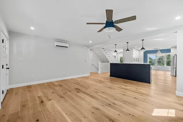 $1,695,000 | 11 Harbor Drive, Kennebunkport, ME 04046