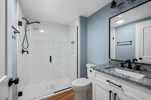 $1,695,000 | 11 Harbor Drive, Kennebunkport, ME 04046