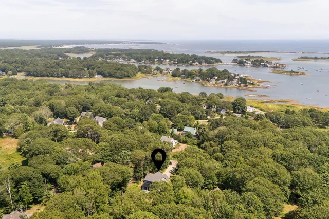 $1,695,000 | 11 Harbor Drive, Kennebunkport, ME 04046