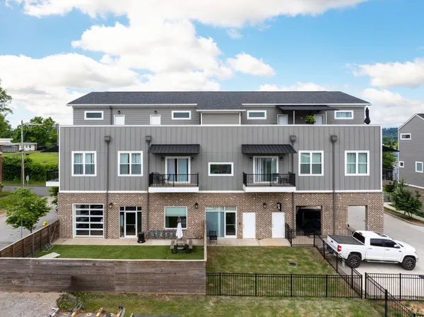 $1,950 | 1603 Fagan Street, Unit 202, Chattanooga, TN 37408