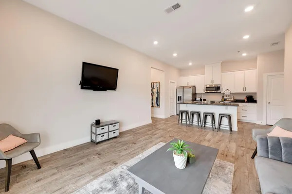 $1,950 | 1603 Fagan Street, Unit 202, Chattanooga, TN 37408