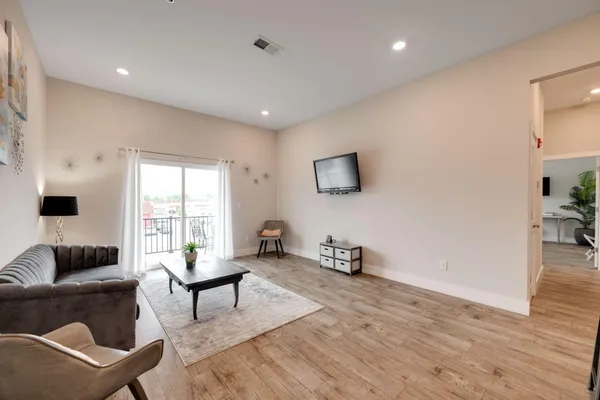 $1,950 | 1603 Fagan Street, Unit 202, Chattanooga, TN 37408