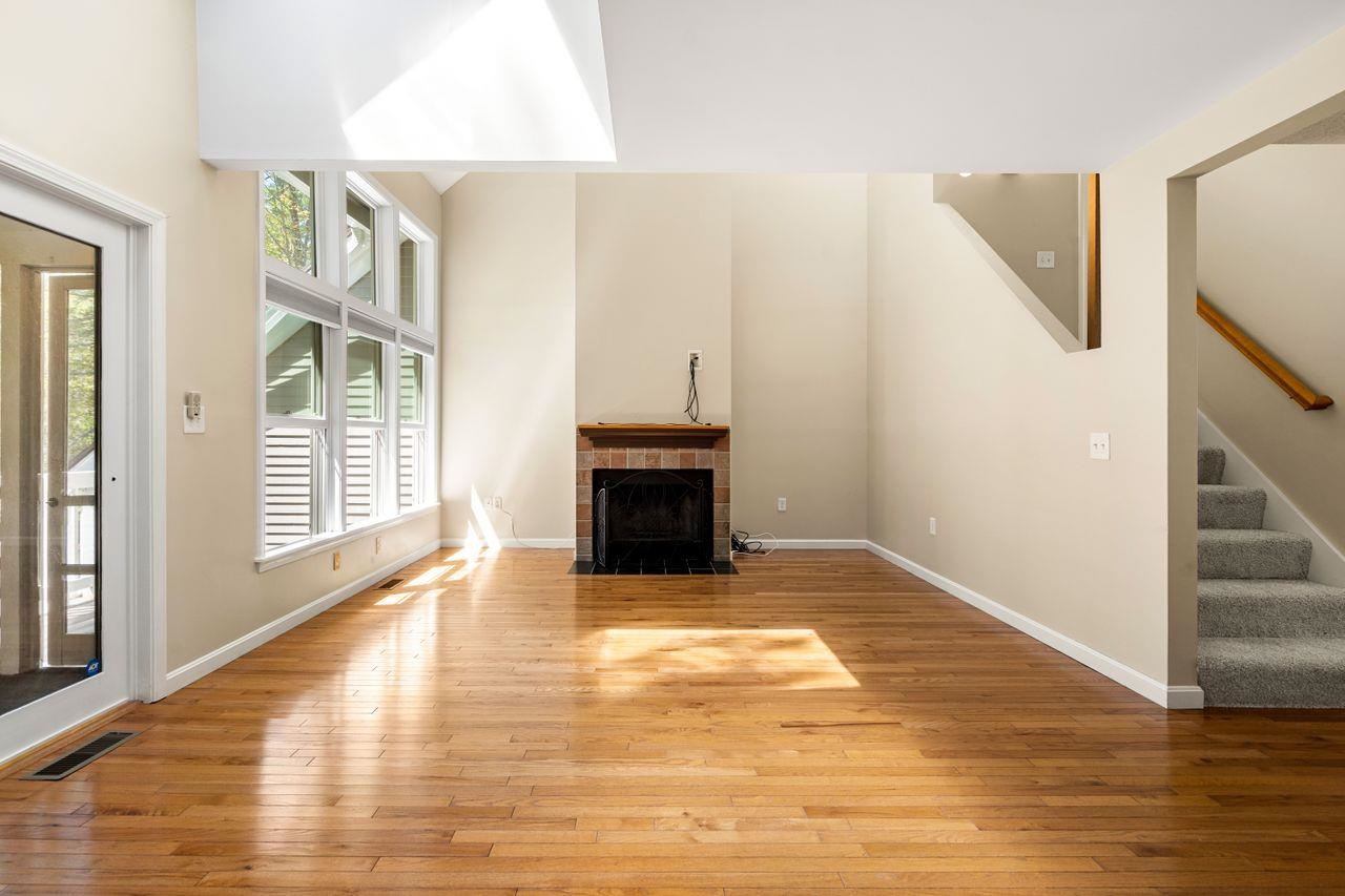 76 Cherry Hollow Road Nashua, NH 03062 - Photo 15 of 38 Gallery Image 15