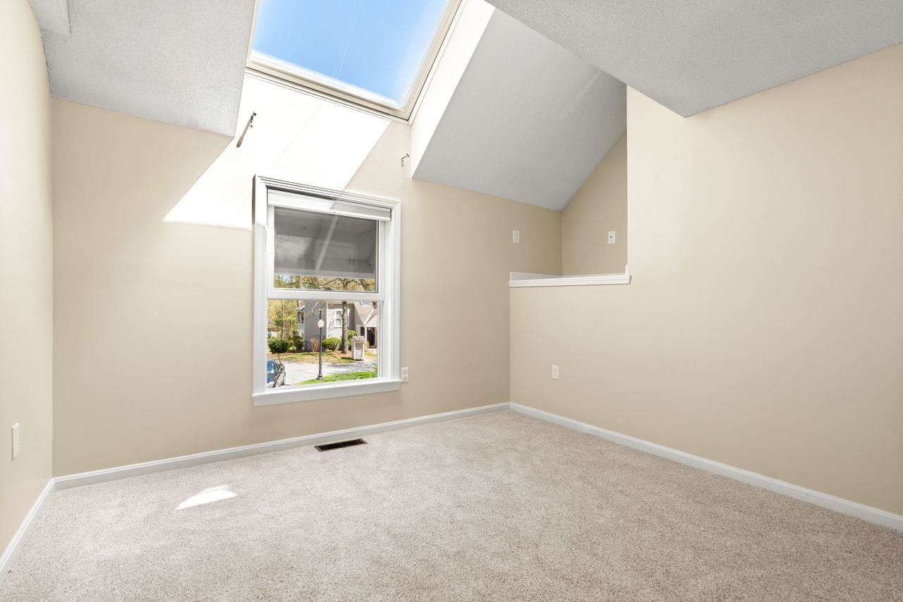 76 Cherry Hollow Road Nashua, NH 03062 - Photo 17 of 38 Gallery Image 17