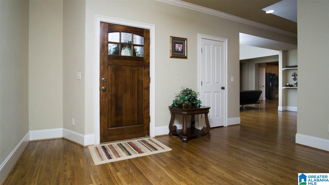 5703 Chestnut Trace Birmingham, AL 35244 - Photo 5 of 33
