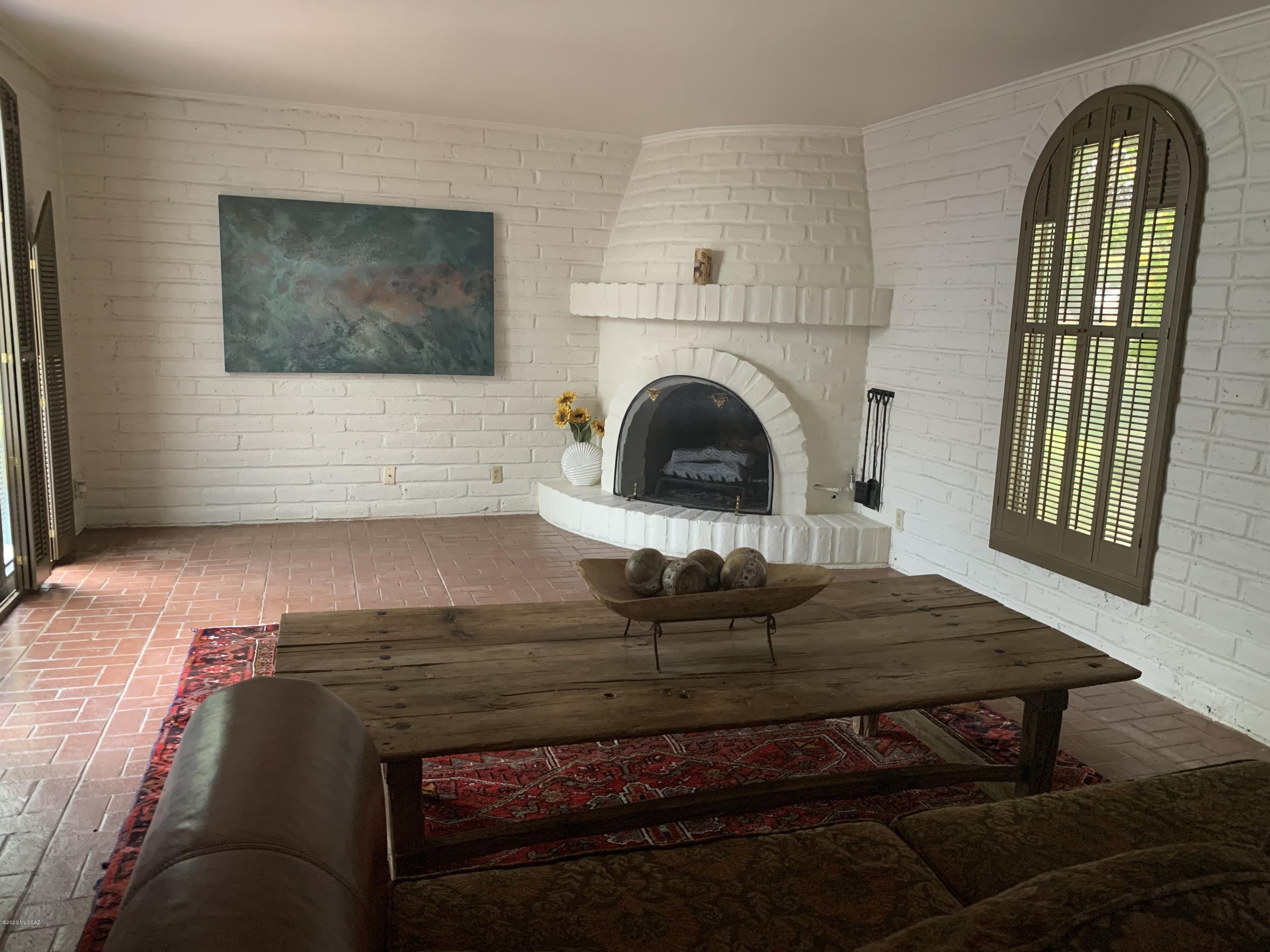 640 West Roller Coaster Road Tucson, AZ 85704 - Photo 9 of 30 Gallery Image 9