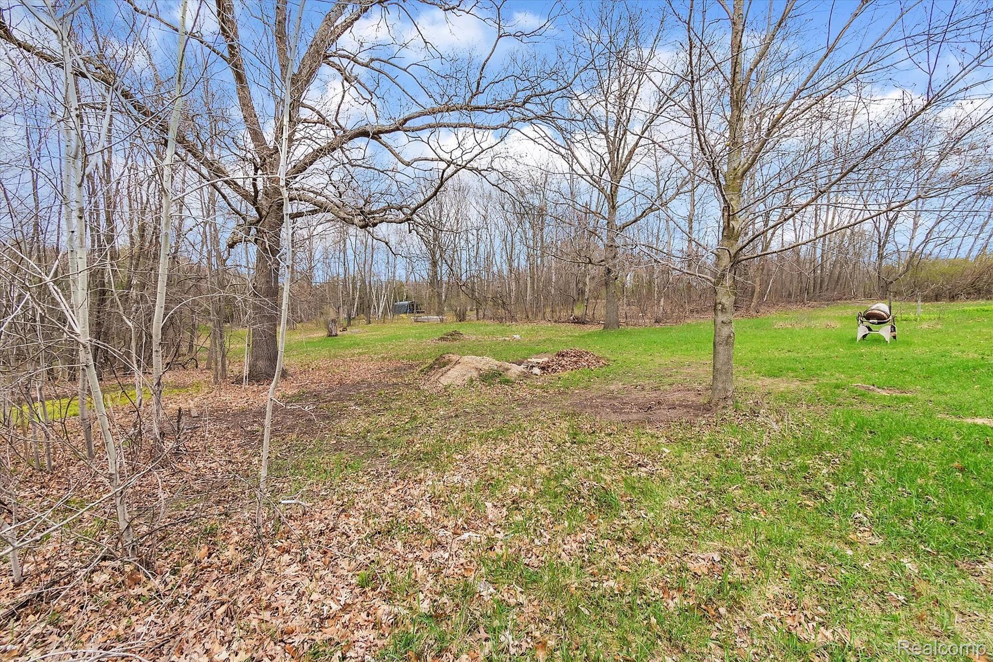 499 Wicker Road Southeast Stanton, MI 48888 - Photo 39 of 42 39-499-Wicker-Rd-WindowStill-Real-Estate-Photography-39.jpg