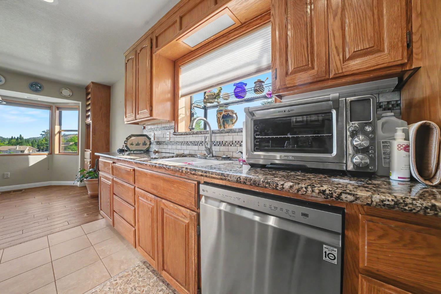 505 Silver Road Valley Springs, CA 95252 - Photo 13 of 36