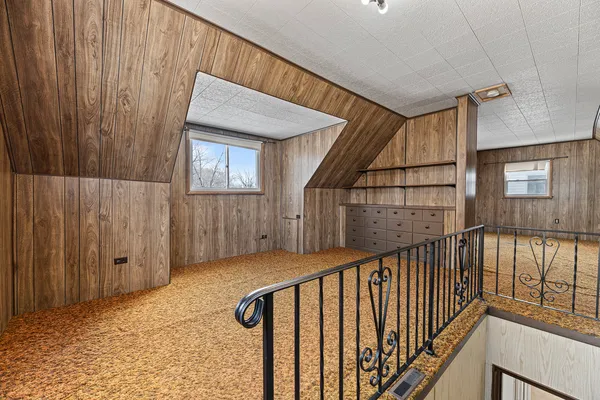 $159,900 | 17714 Burnham Avenue, Lansing, IL 60438