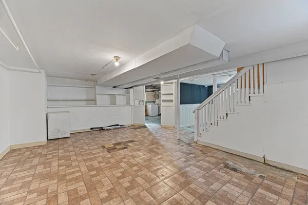 $159,900 | 17714 Burnham Avenue, Lansing, IL 60438