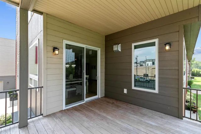 $685,000 | 1141 East Banta Court, Appleton, WI 54915