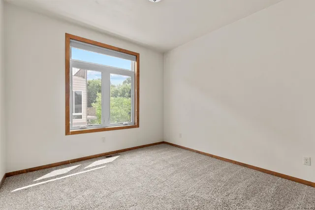 $685,000 | 1141 East Banta Court, Appleton, WI 54915