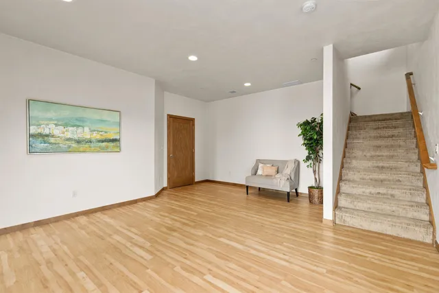 $685,000 | 1141 East Banta Court, Appleton, WI 54915