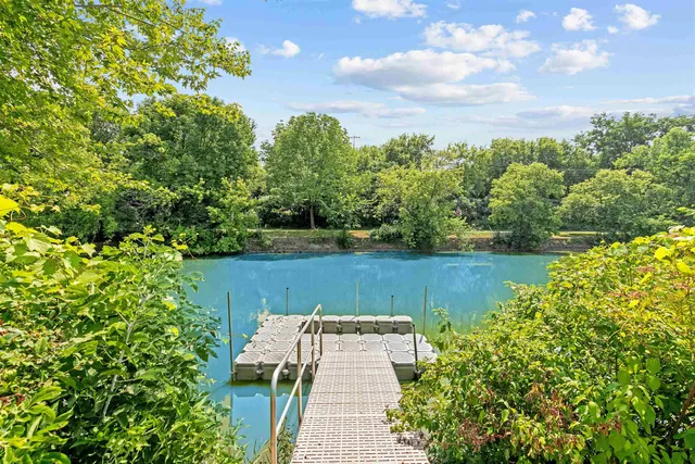 $685,000 | 1141 East Banta Court, Appleton, WI 54915