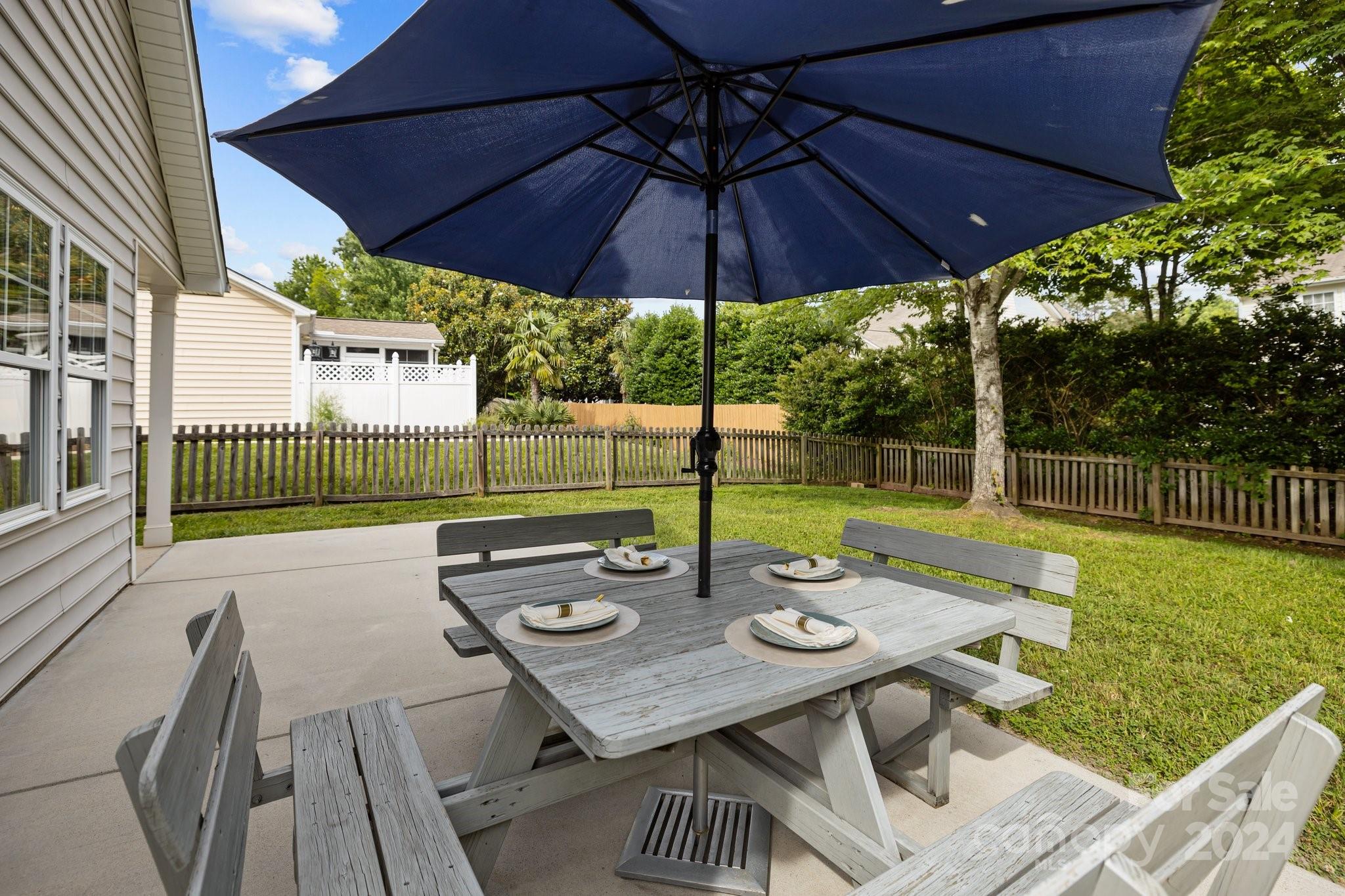 449 Silver Cypress Lane Fort Mill, SC 29708 - Photo 35 of 42 a view of an outdoor sitting area with furniture