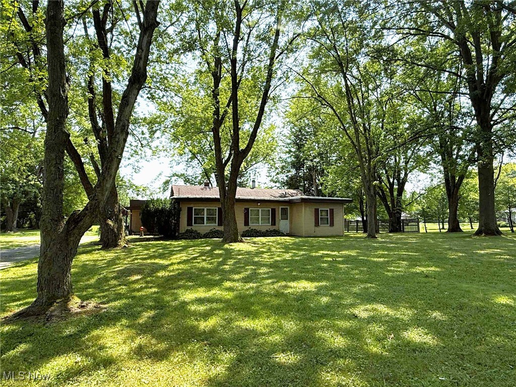406 Johnson Plank Road Warren, OH 44481 - Photo 1 of 17 1.5 acre lot