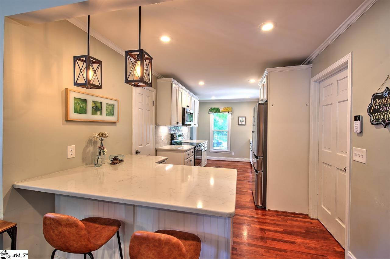 115 Pigeon Point Greenville, SC 29607 - Photo 13 of 36 Gallery Image 13