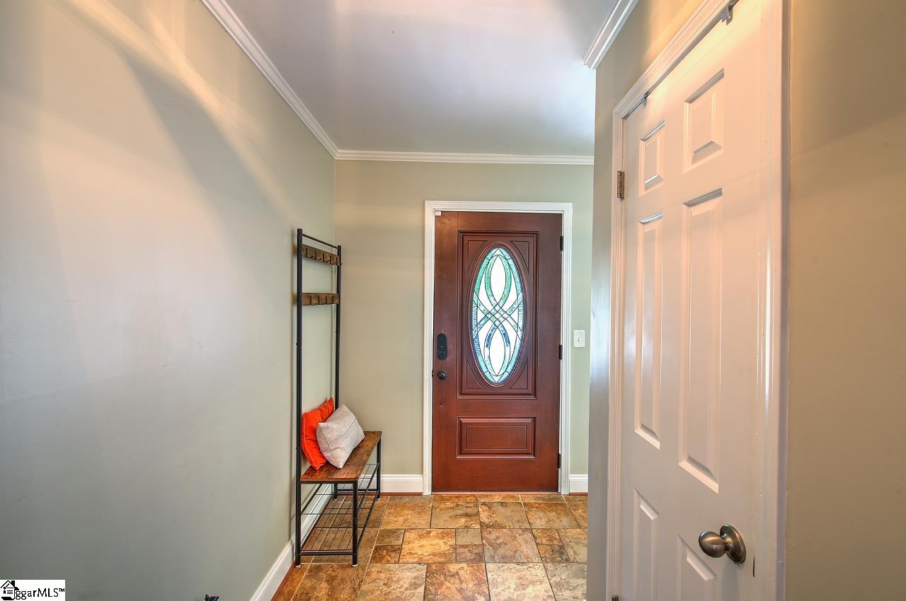 115 Pigeon Point Greenville, SC 29607 - Photo 2 of 36 Gallery Image 2