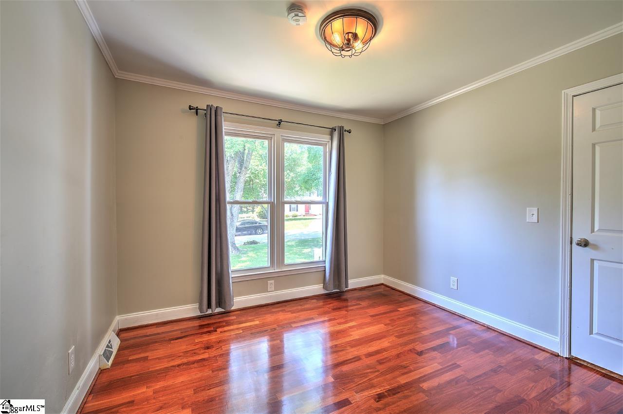 115 Pigeon Point Greenville, SC 29607 - Photo 25 of 36 Gallery Image 25