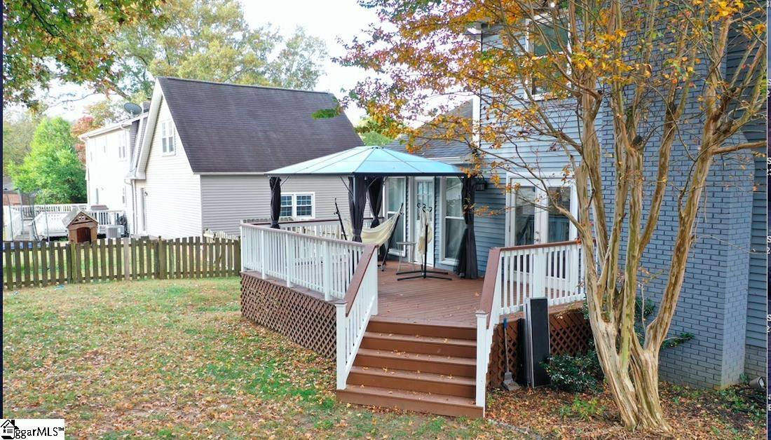 115 Pigeon Point Greenville, SC 29607 - Photo 32 of 36 Gallery Image 32