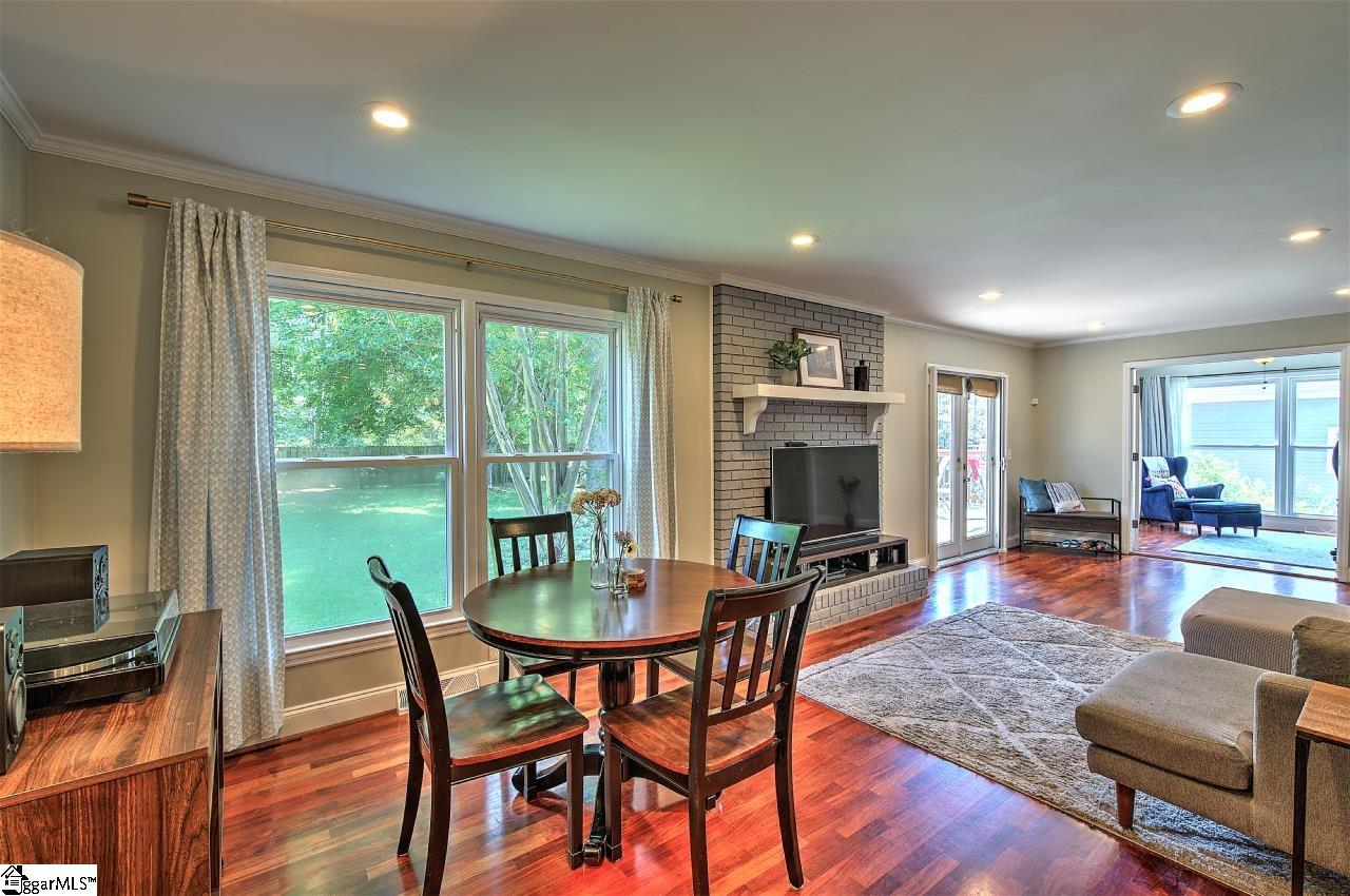 115 Pigeon Point Greenville, SC 29607 - Photo 9 of 36 Gallery Image 9